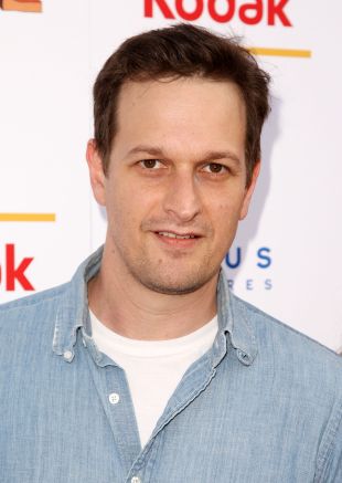 Josh Charles Biography, Movie Highlights and Photos AllMovie